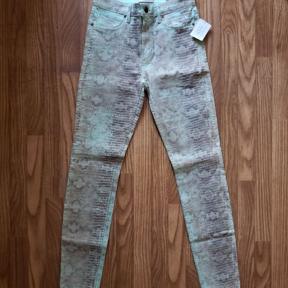 GUESS WOMEN 1981 HIGH-RISE SKINNY JEANS WITH SNAKE SZ 24 - Picture 4 of 8